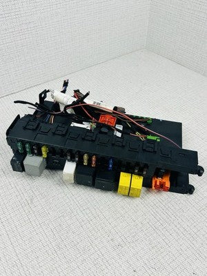 01-09 Mercedes W203 C320 C230 W209 CLK500 CLK320 Rear Trunk SAM Fuse Relay Box