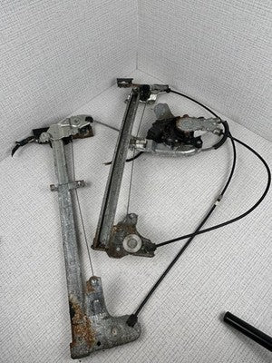 2003 TO 2009 TOYOTA 4RUNNER BACK DOOR LIFT GATE WINDOW LIFT REGULATOR WITH MOTOR