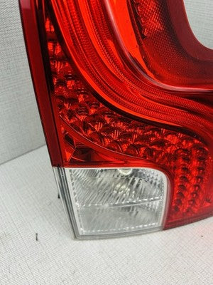 2013-2014 Volvo XC90 Right Rear Passenger Side LED Tail Light Lamp OEM