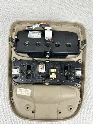 2004-2010 Toyota Sienna Overhead Roof Console Interior Dome Light Beige OEM