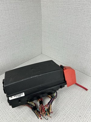 13712253 Buick Lucerne Cadillac DTS Rear Fuse Box Under Seat OEM 2008-2011