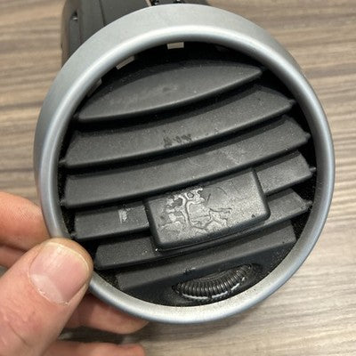 2006-2011 Mercedes X164 GL550 ML350 Dash AC A/C Air Vent Grill Center Black OEM
