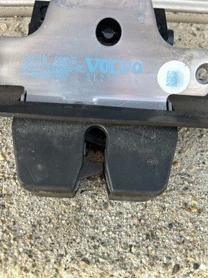 Rear Liftgate Lock Actuator Volvo XC60 2010-2016 Trunk Latch OEM