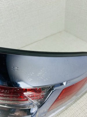 2010-2012 LEXUS RX350 RX450H Right Passenger SIDE OUTER TAIL LIGHT LAMP OEM