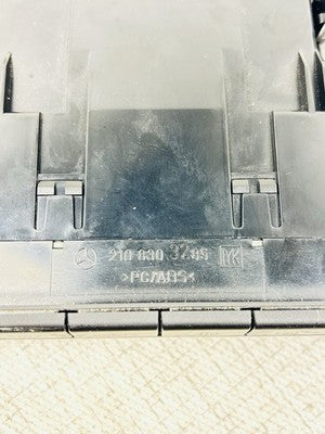 OEM MERCEDES W210 E300 E320 E420 E430 E55 AC HEATER CLIMATE CONTROL 2108302285