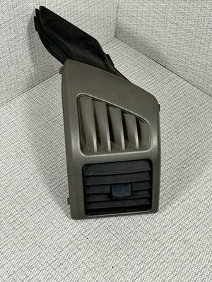 2004-2012 Chevy Colorado GMC Canyon Dash Outer Air Vent Right Hand silver