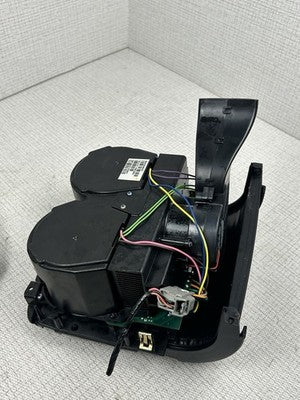 2011-2014 CHRYSLER 300 Heated & Cooled Console Cup Holder OEM 1PB67DX9AD Cover