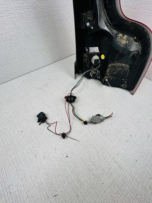 2013-2014 Volvo XC90 Left Rear Driver Side LED Tail Light Lamp OEM