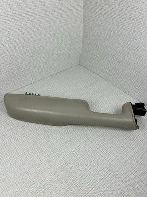Tahoe Silverado Escalade Yukon Sierra Driver LH Door Armrest 1999-2002 Gray