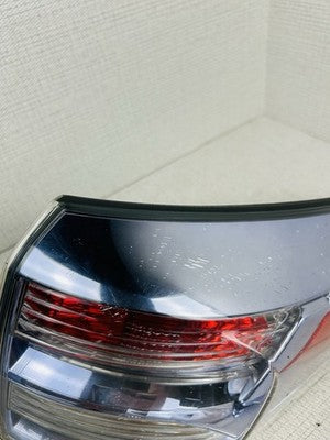 2010-2012 LEXUS RX350 RX450H Right Passenger SIDE OUTER TAIL LIGHT LAMP OEM