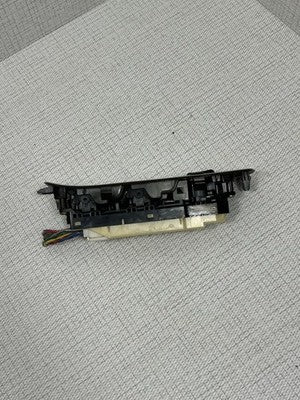 Toyota Highlander Master Power Window Switch 2001-2007 OEM 84040-48050