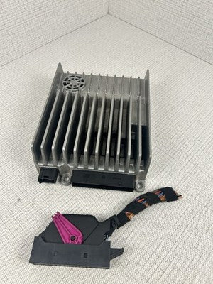 10-13 Mercedes E-CLASS W212 OEM Harman Becker Audio Amp Amplifier A2128700194