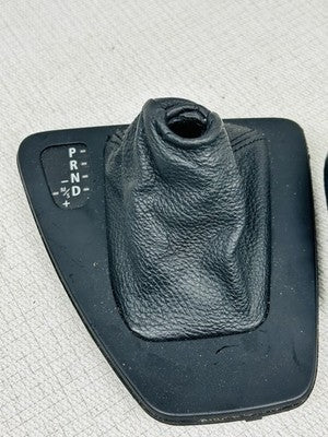 06-13 BMW E90 E92 E93 328i Gear Shifter Selecting Lever Trim Boot Cover OEM