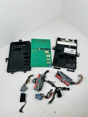 Ford Mustang Interior Fuse Box BCM Power Module 2005 OEM 5R3T-14B476-BD-B