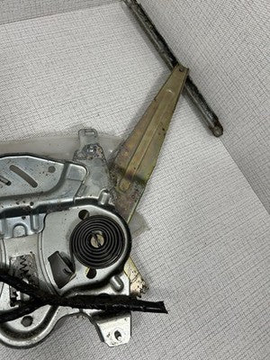 2001-2007 Toyota Sequoia Rear Back Hatch Liftgate Window Regulator Motor OEM