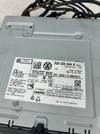 2015 - 2017 VOLKSWAGEN GOLF GTI Radio Receiver Control Unit w/o Navigation OEM