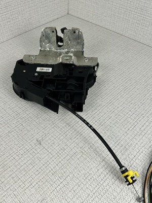 OEM 2008-2010 Volvo V70 XC70 III Rear Liftgate Trunk Lock Actuator Latch 31253446