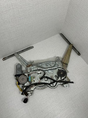 2001-2007 Toyota Sequoia Rear Back Hatch Liftgate Window Regulator Motor OEM