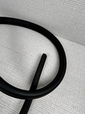 7247257 Bmw 3 Series E90 E91 Front Seal Edge Protection Aperture Door Frame Rubb