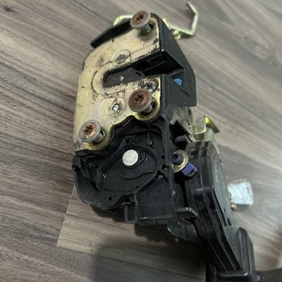 1996-1998 Toyota 4RUNNER Driver Front Door Latch Power Actuator Genuine OEM