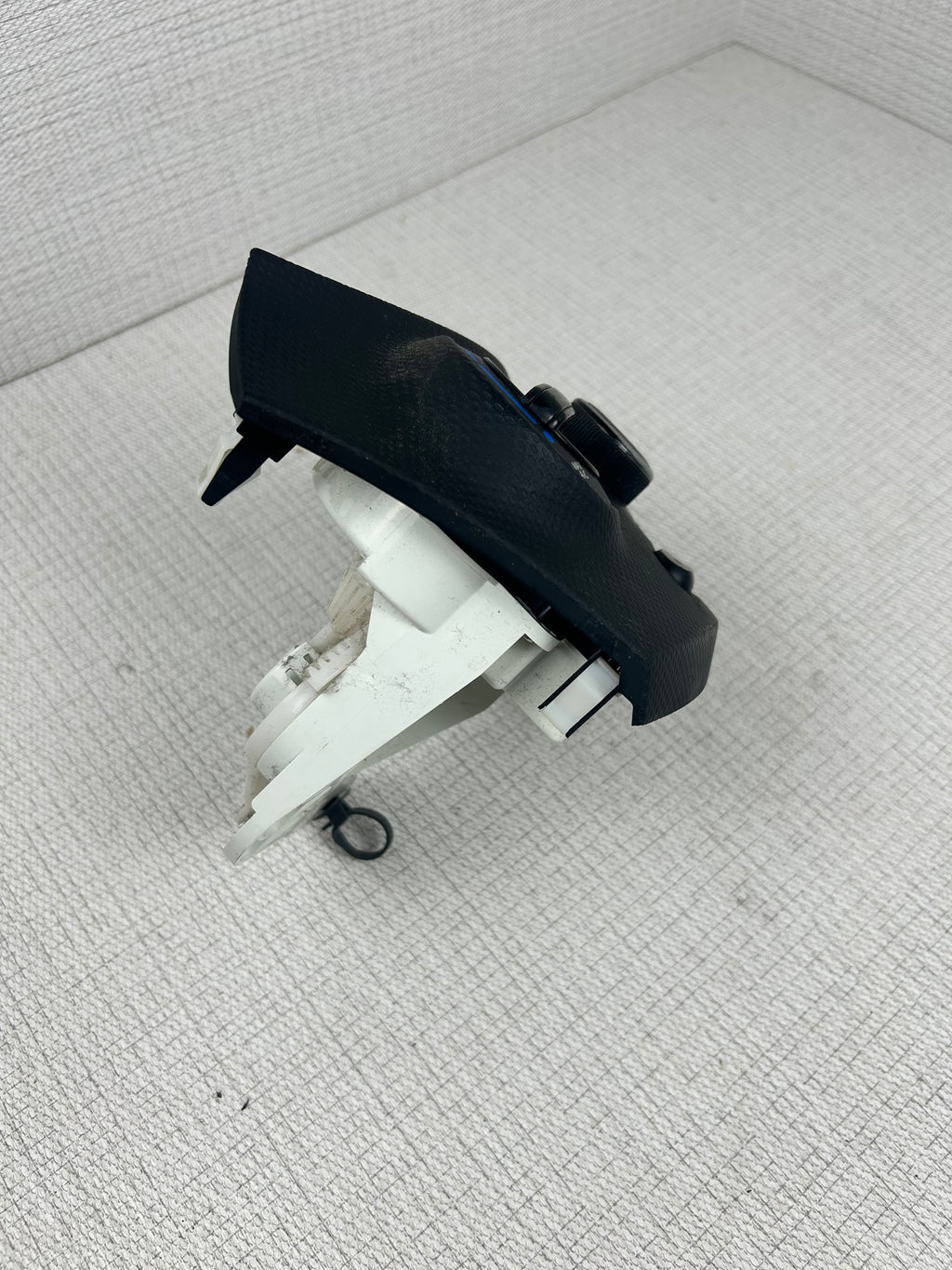 Hyundai Accent A/C Heater Climate Control Temperature Fan 2014 OEM