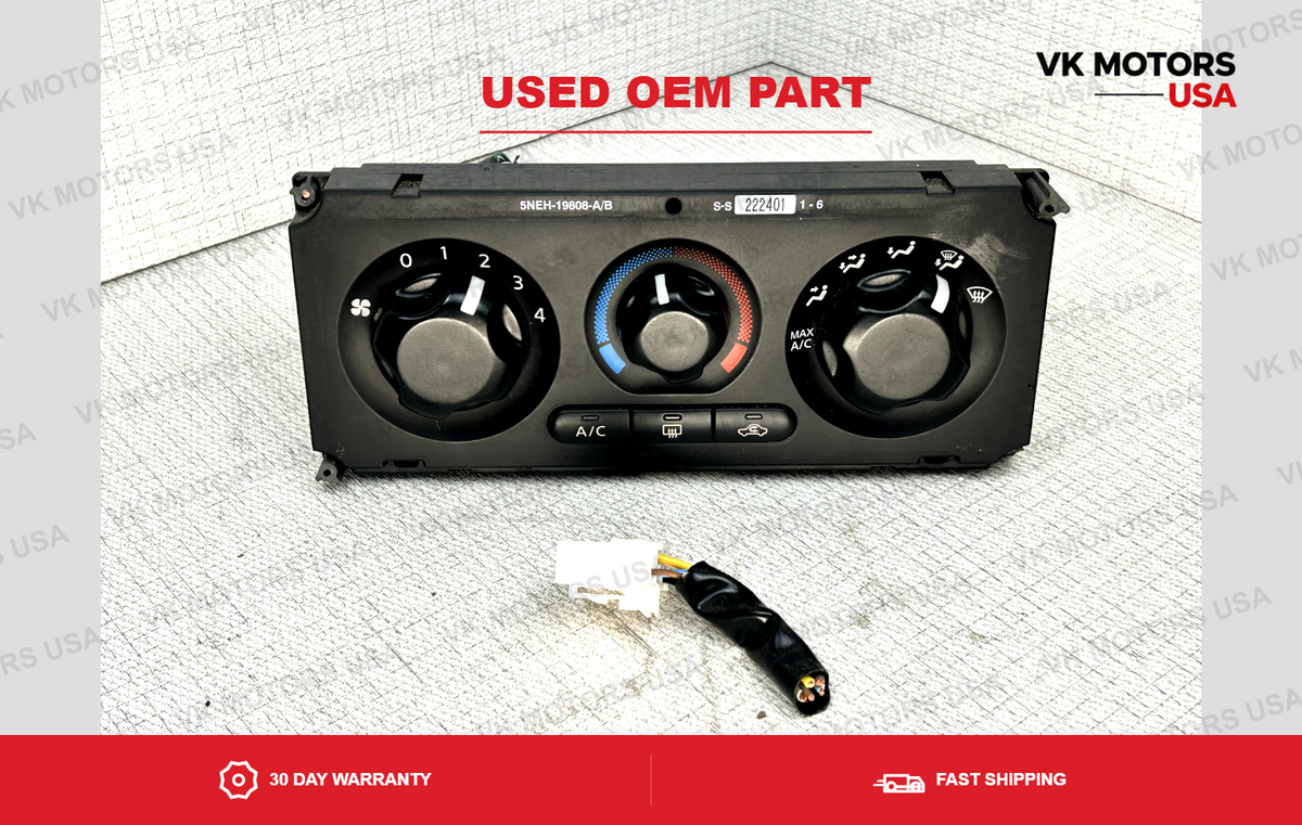 Climate Heater Control A/C Center Vent Nissan Xterra Pathfinder OEM 2011