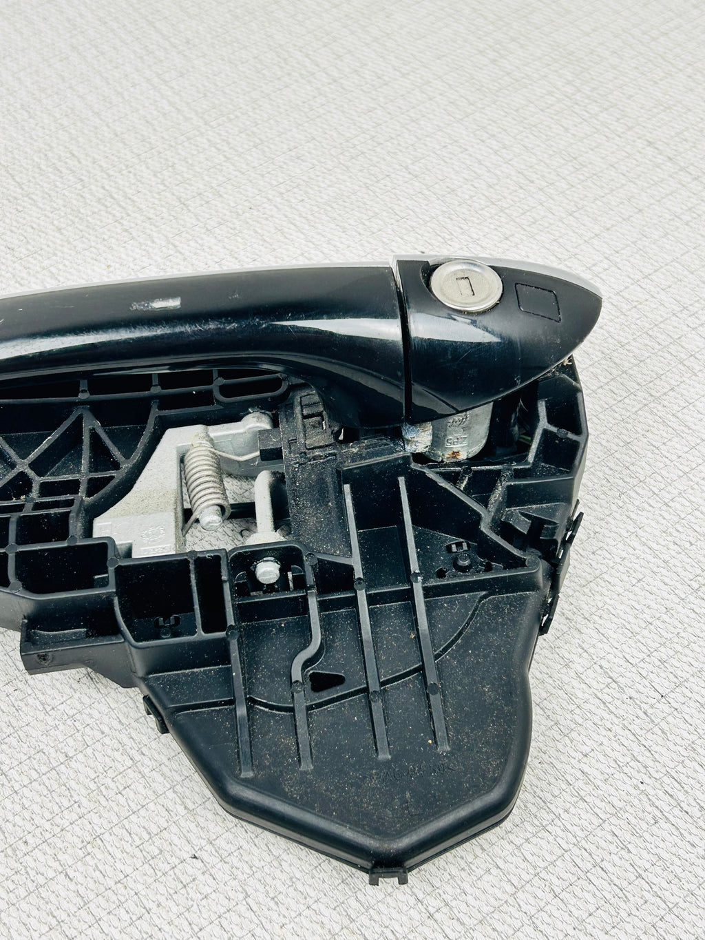Mercedes ML GL W164 Front Left Exterior Door Handle Driver Side 2006-2012 OEM