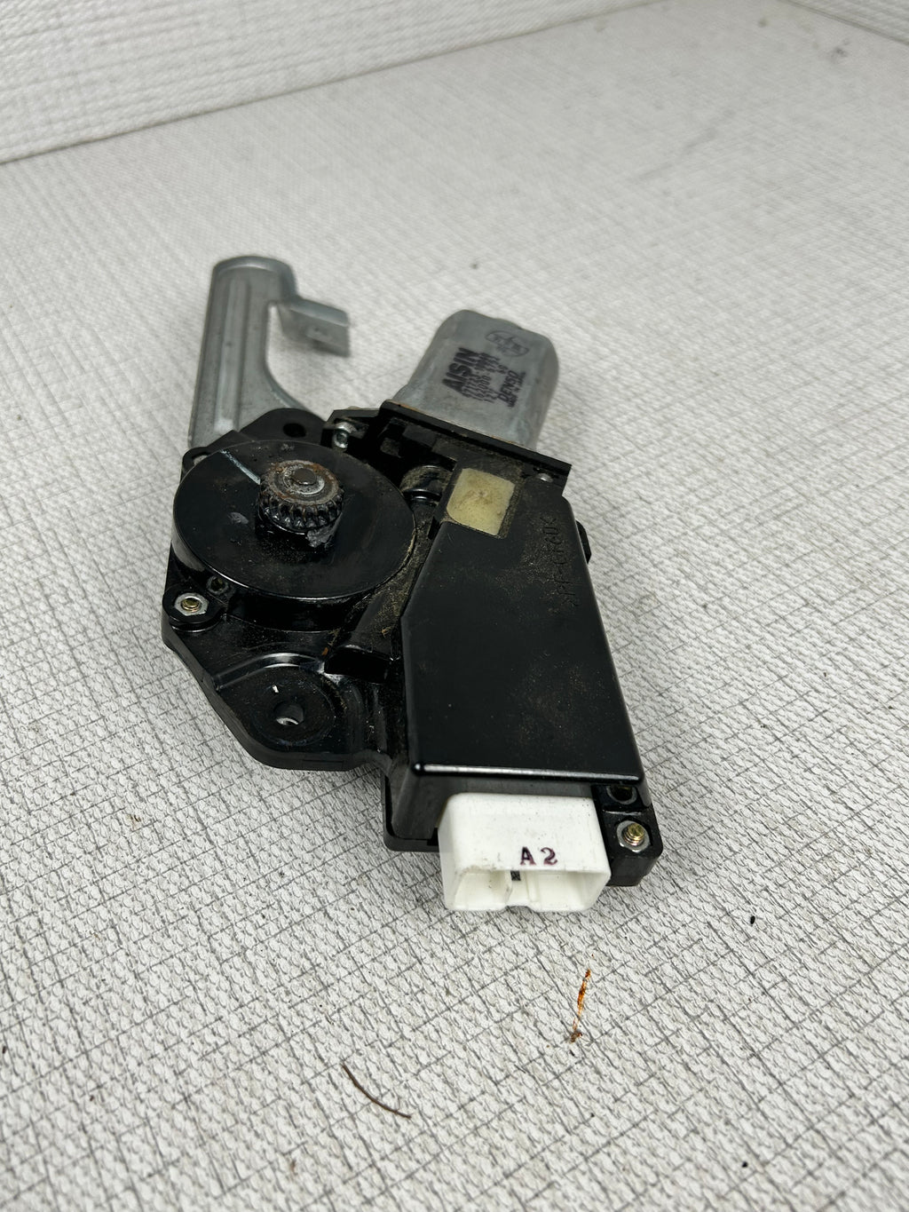 2001-2007 Toyota Sequoia Sun Roof Motor Sunroof 471723-10040 OEM