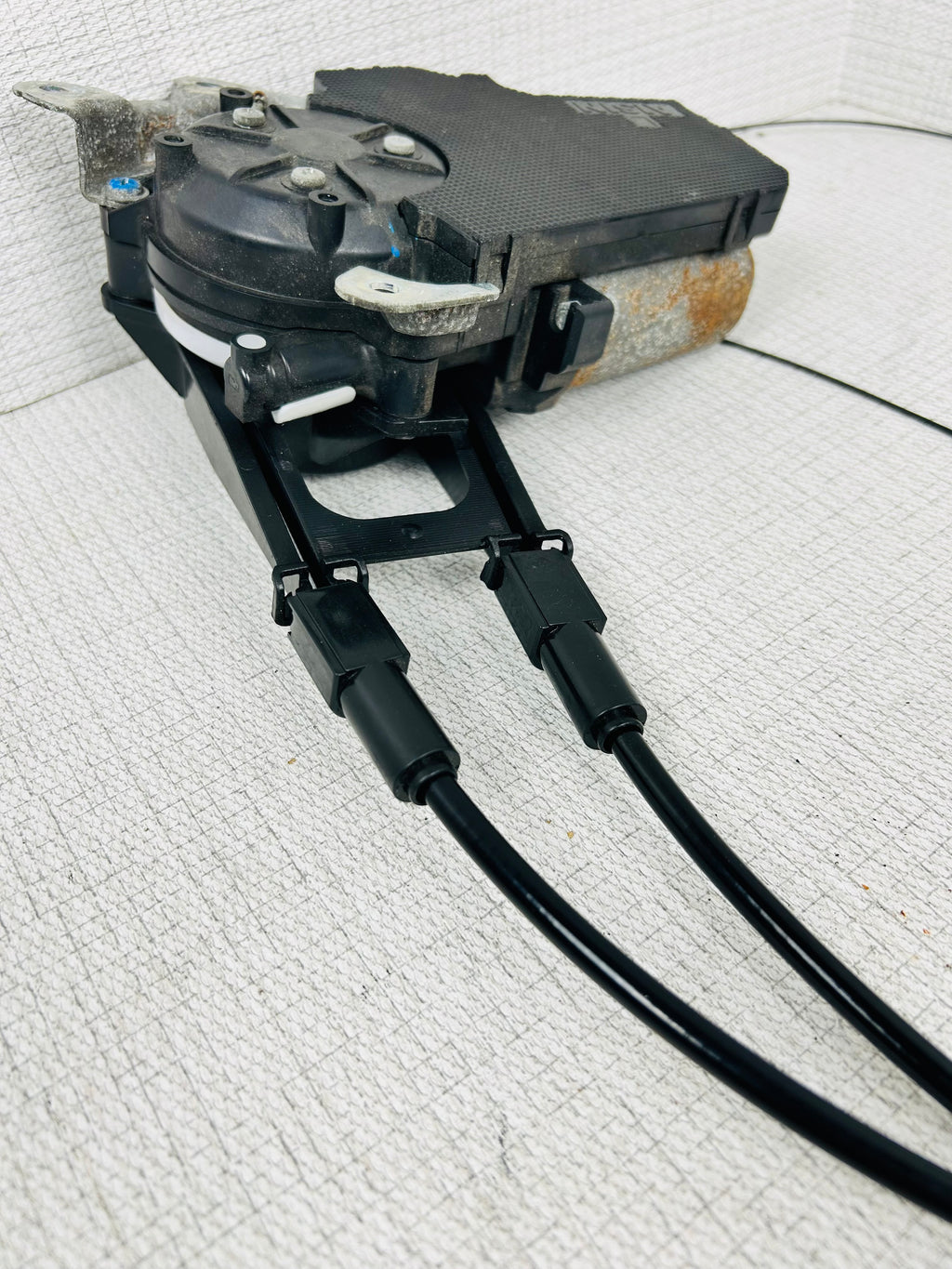 Toyota Sienna 2011-2019 Left Driver side sliding door motor 426605-10200 oem