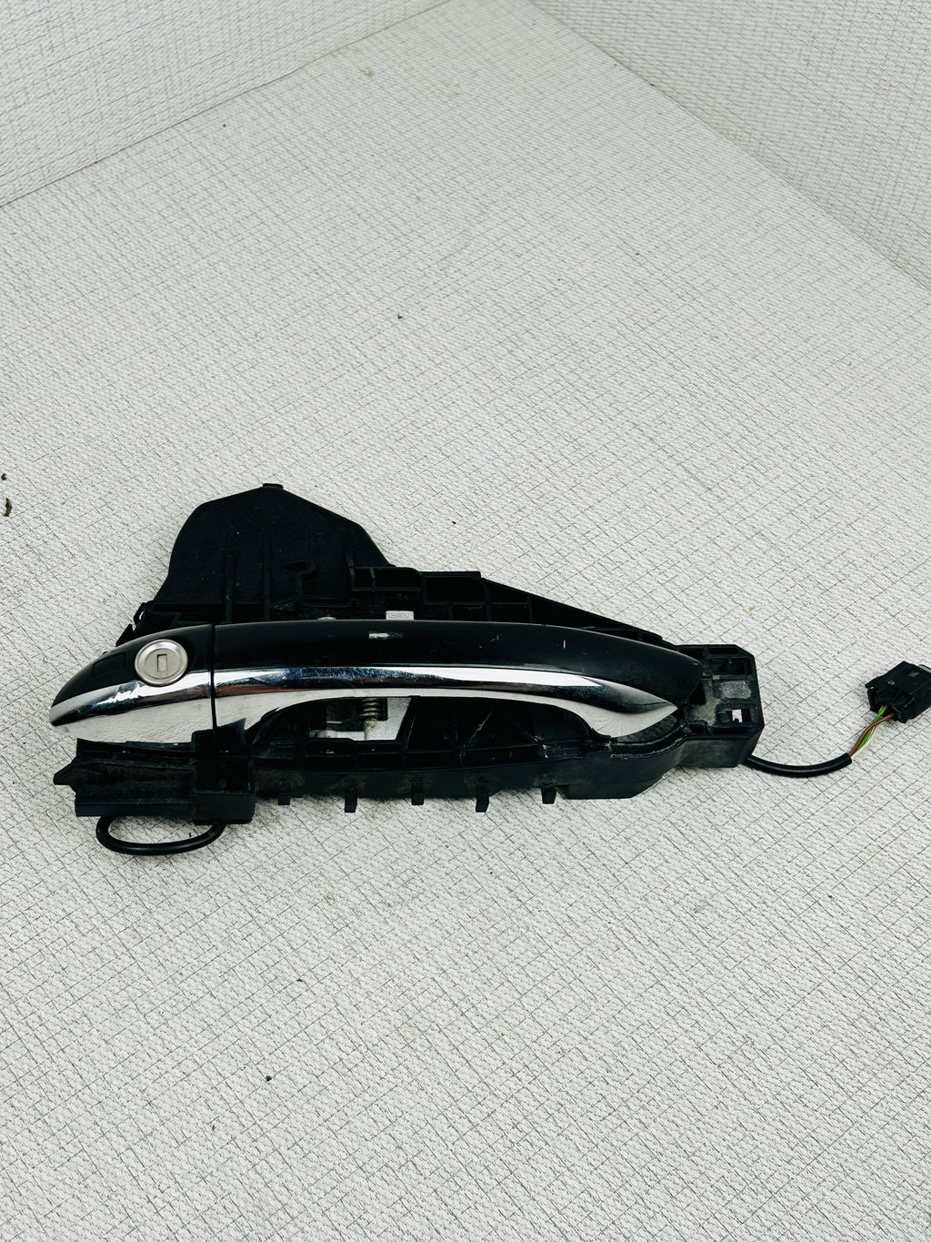 Mercedes ML GL W164 Front Left Exterior Door Handle Driver Side 2006-2012 OEM