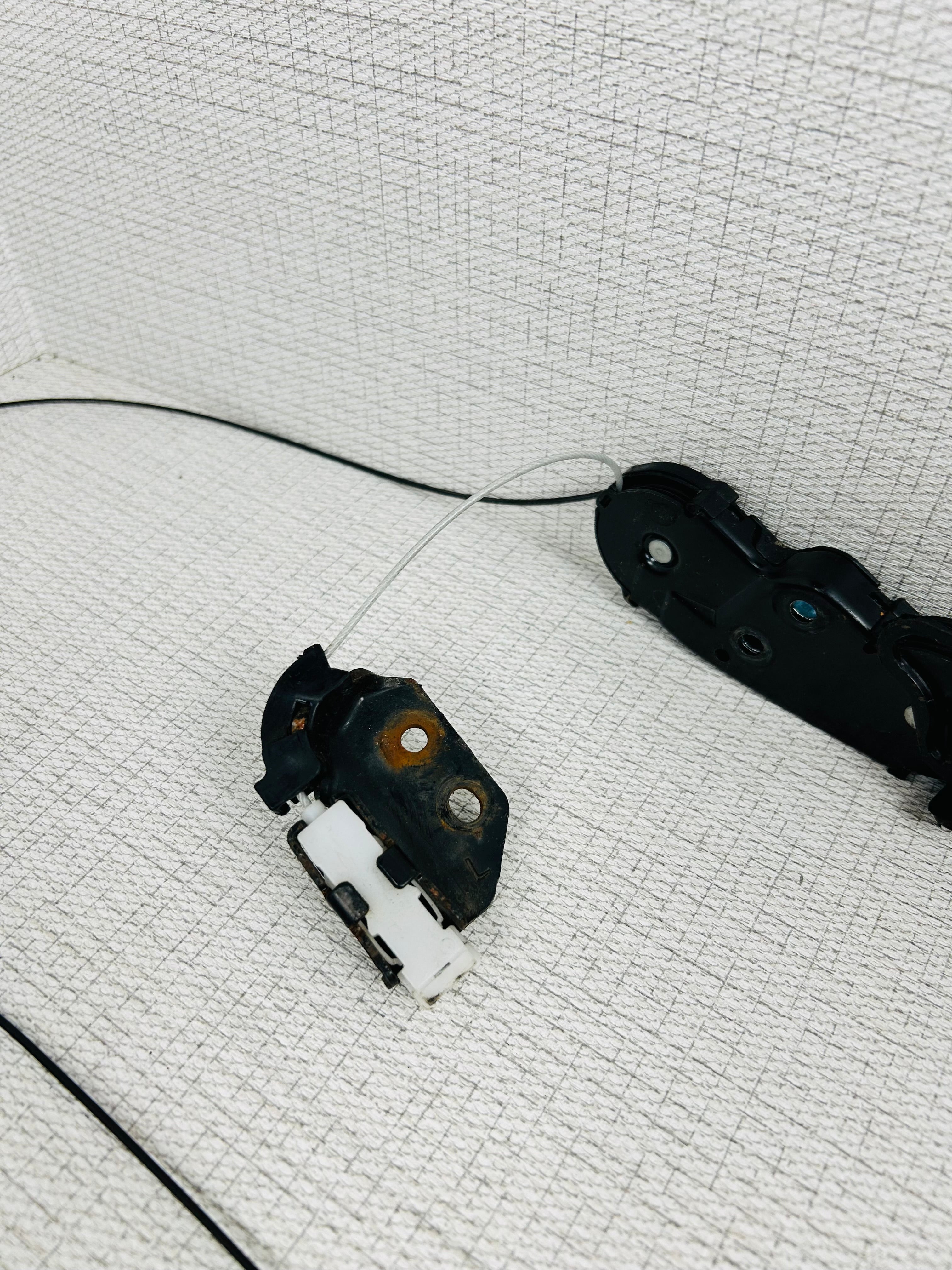 Toyota Sienna 2011-2019 Left Driver side sliding door motor 426605-10200 oem