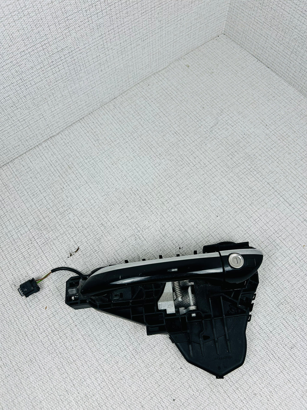Mercedes ML GL W164 Front Left Exterior Door Handle Driver Side 2006-2012 OEM