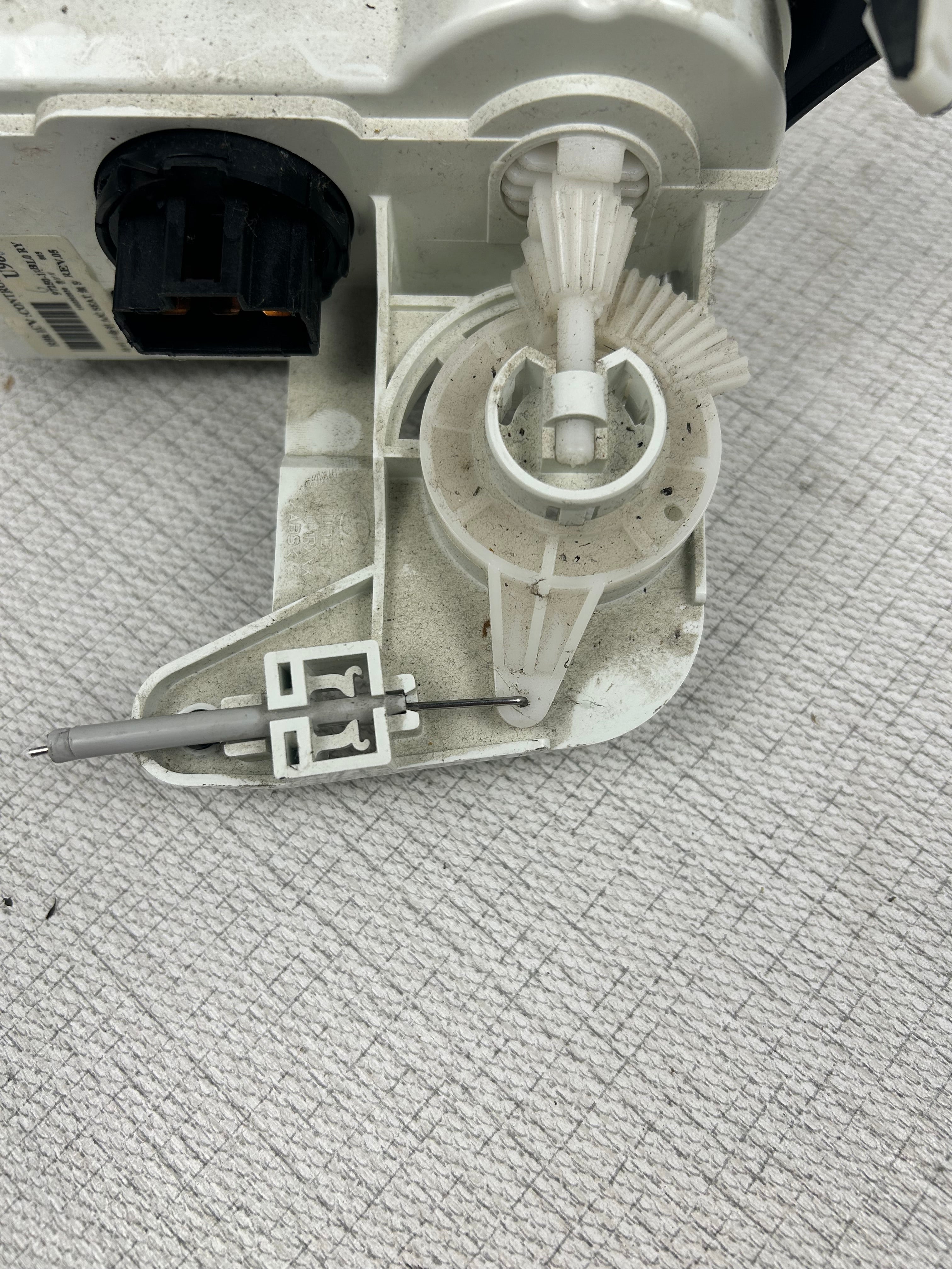 Hyundai Accent A/C Heater Climate Control Temperature Fan 2014 OEM