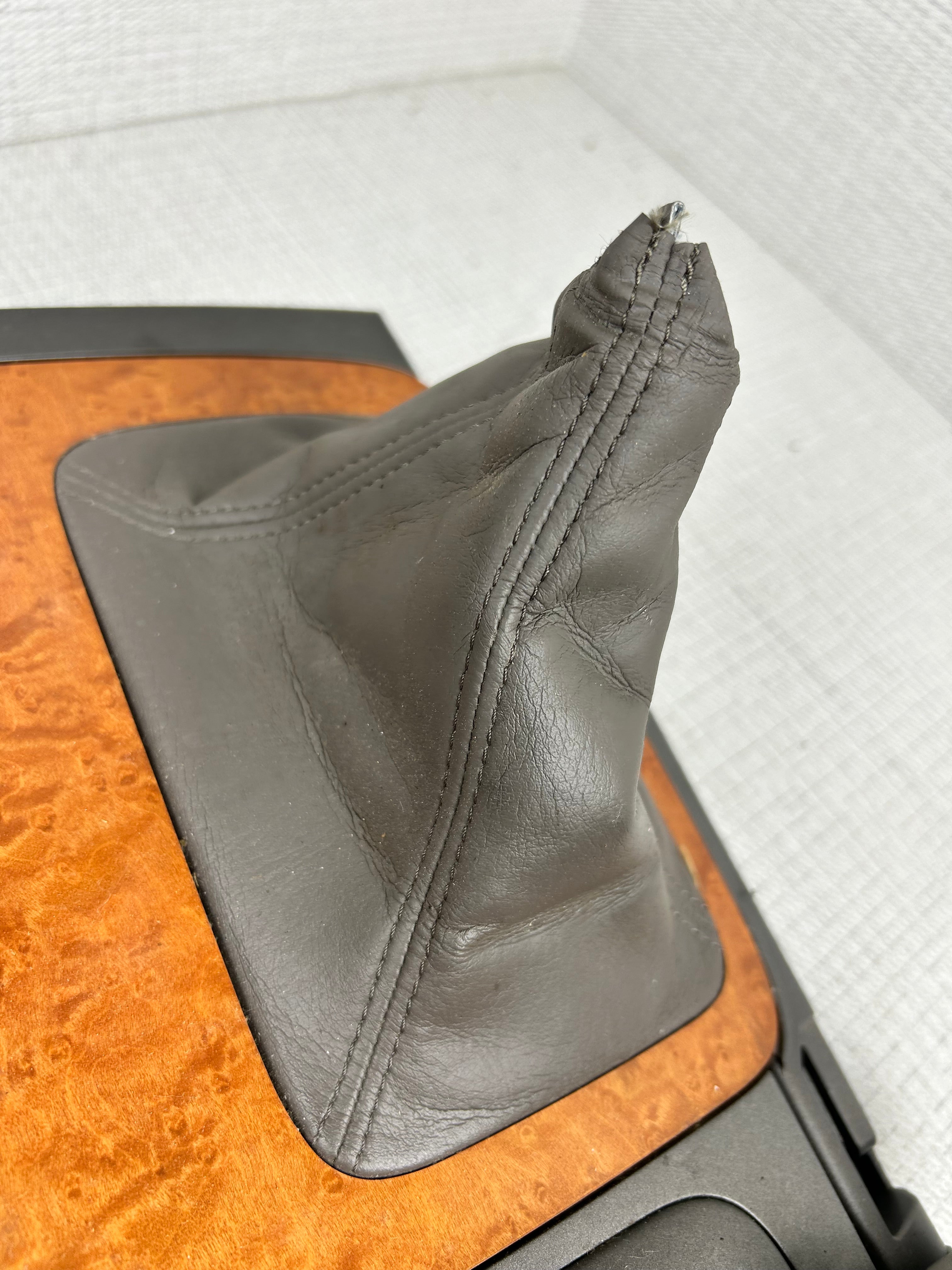 2003-2009 Lexus GX470 Gear Shifter Center Console Bezel woodgrain
