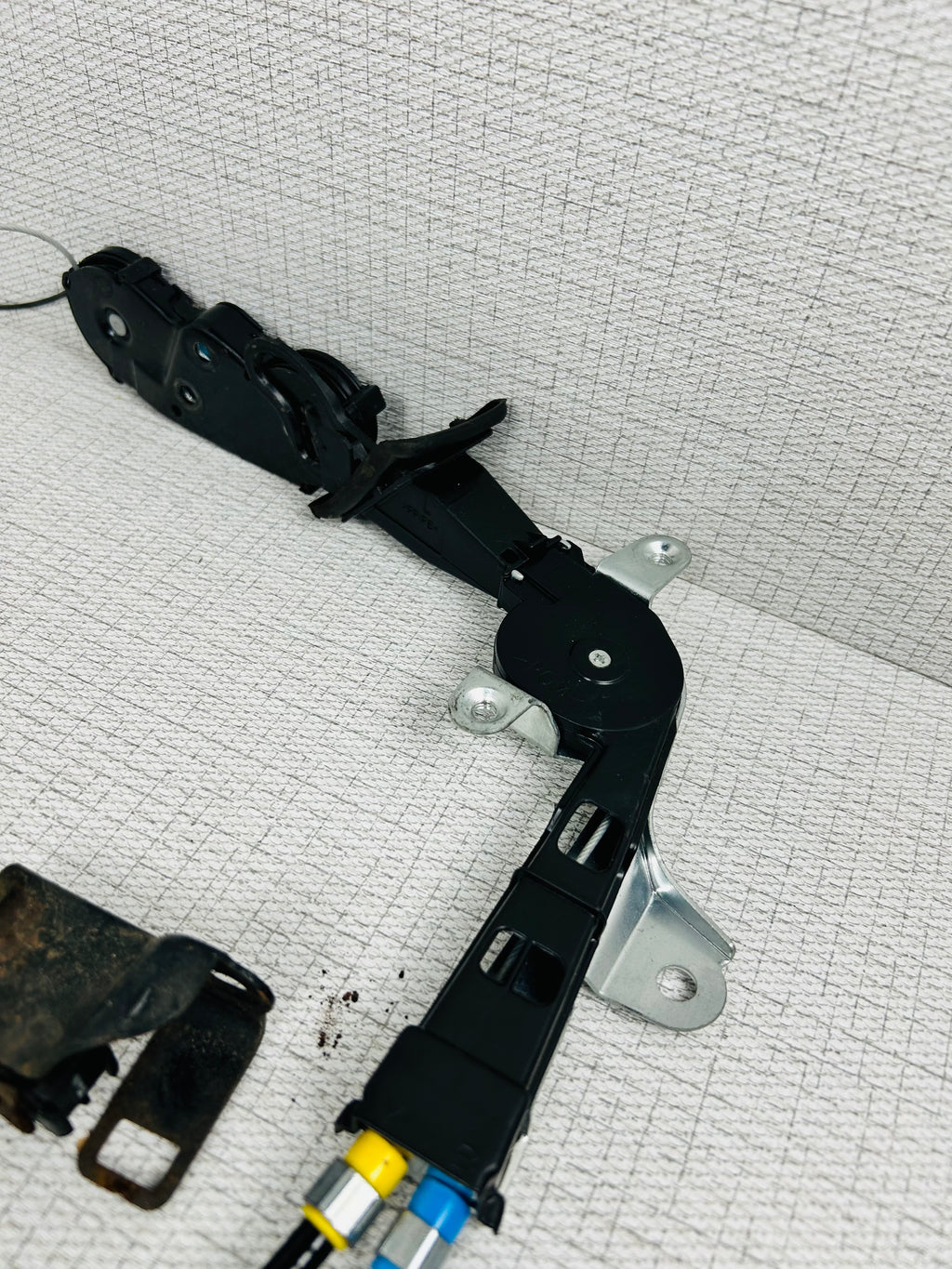 Toyota Sienna 2011-2019 Left Driver side sliding door motor 426605-10200 oem