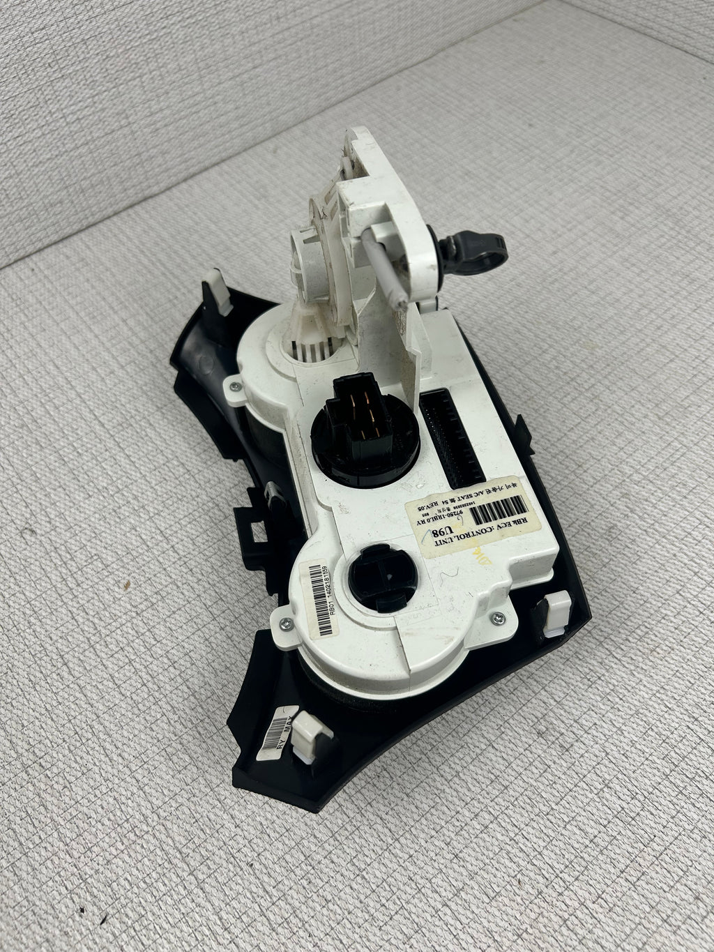Hyundai Accent A/C Heater Climate Control Temperature Fan 2014 OEM