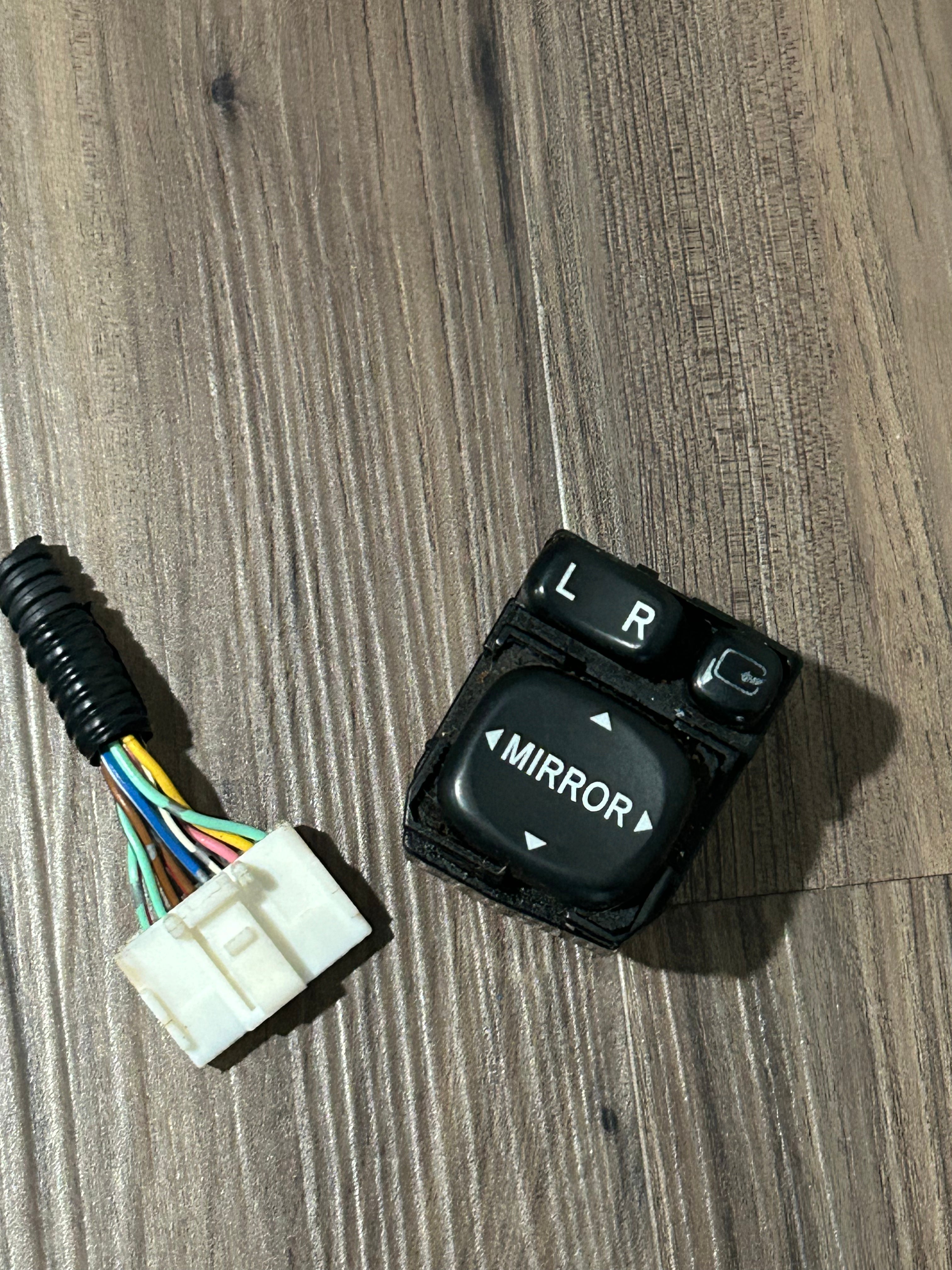 Toyota Sequoia 2001-2007 Side Mirror Control Switch OEM