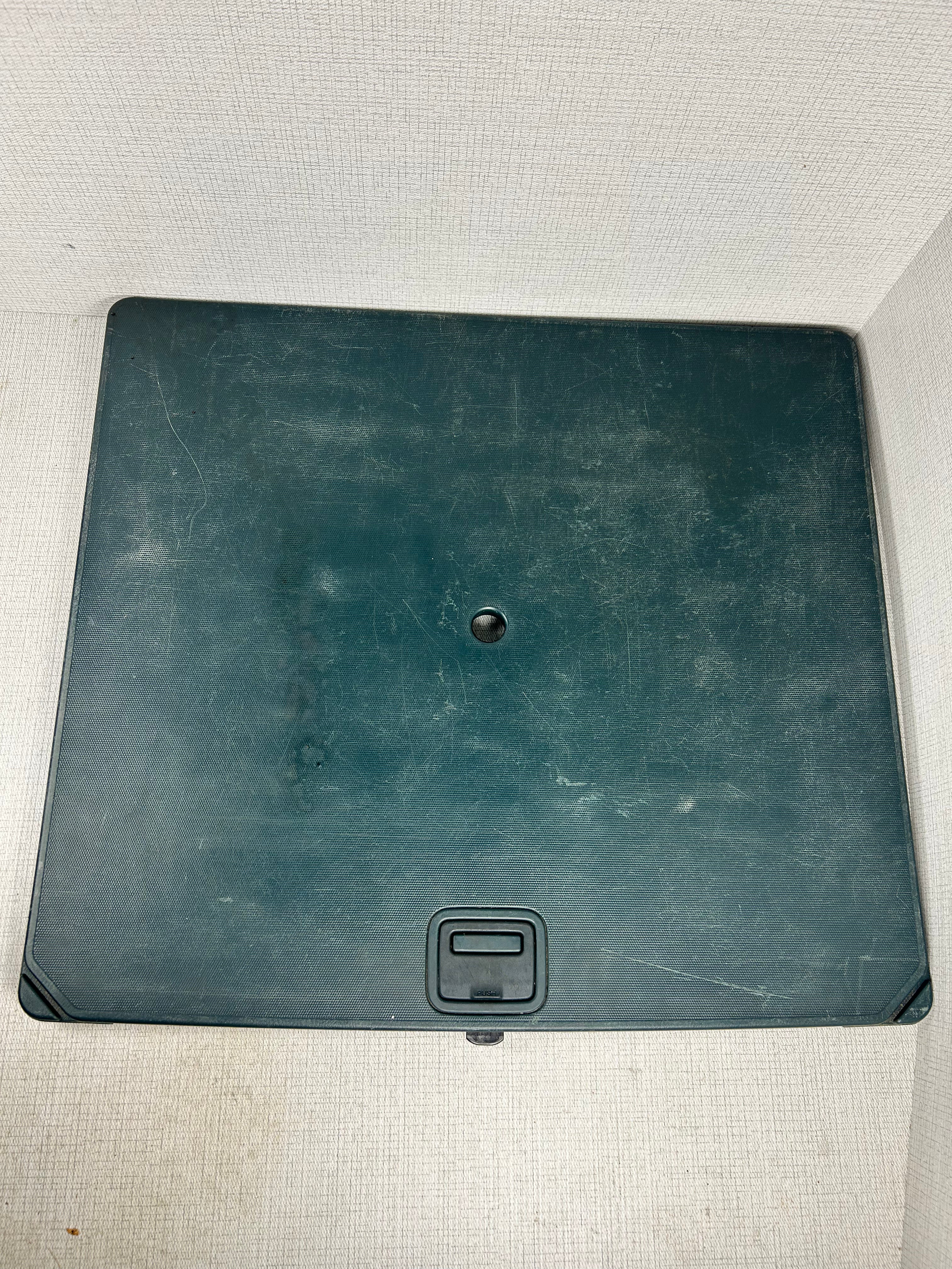 2002-2006 Honda Cr-V CRV Rear Picnic Table Green Folding Cargo Tray Liner OEM
