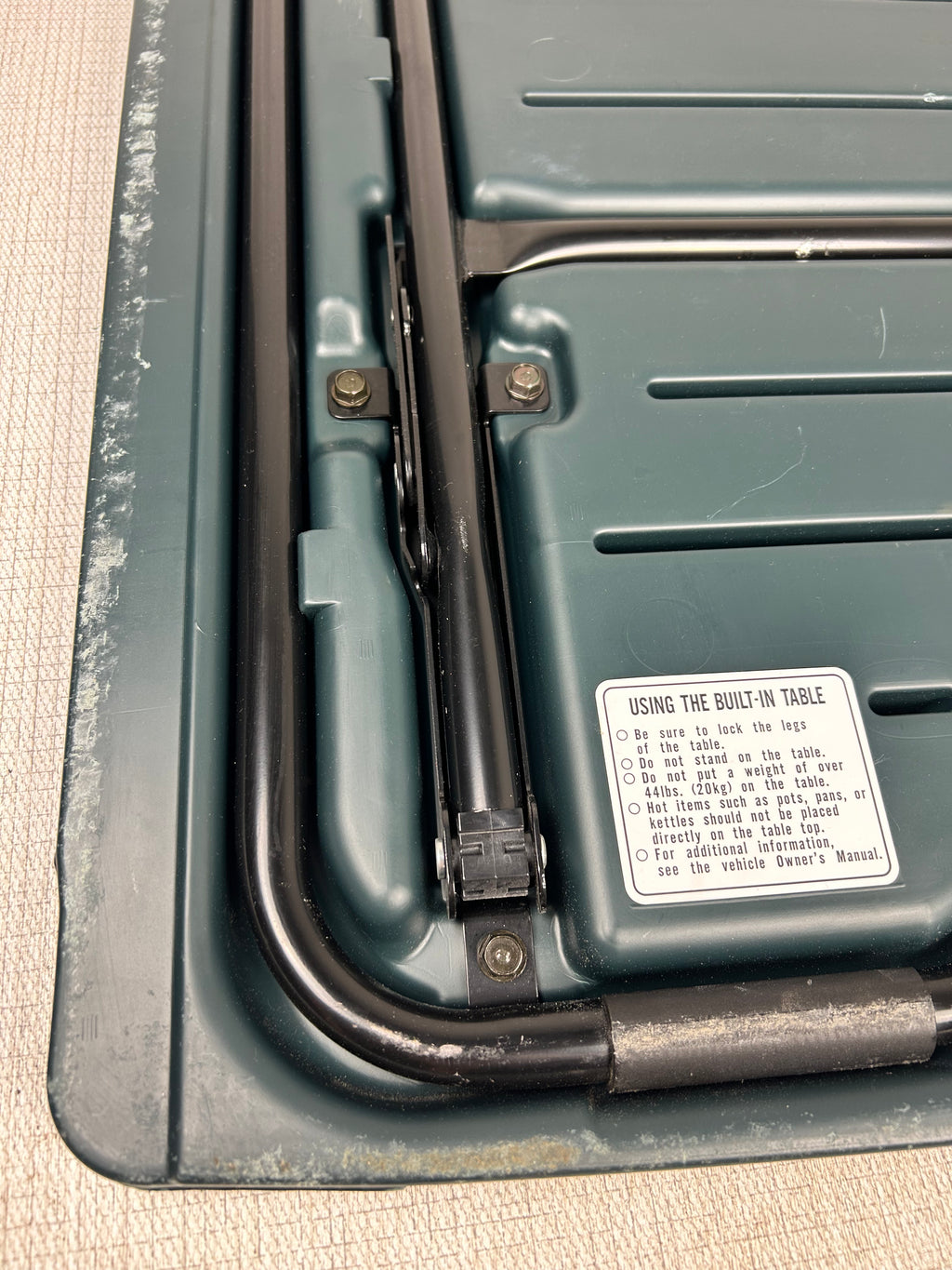 2002-2006 Honda Cr-V CRV Rear Picnic Table Green Folding Cargo Tray Liner OEM