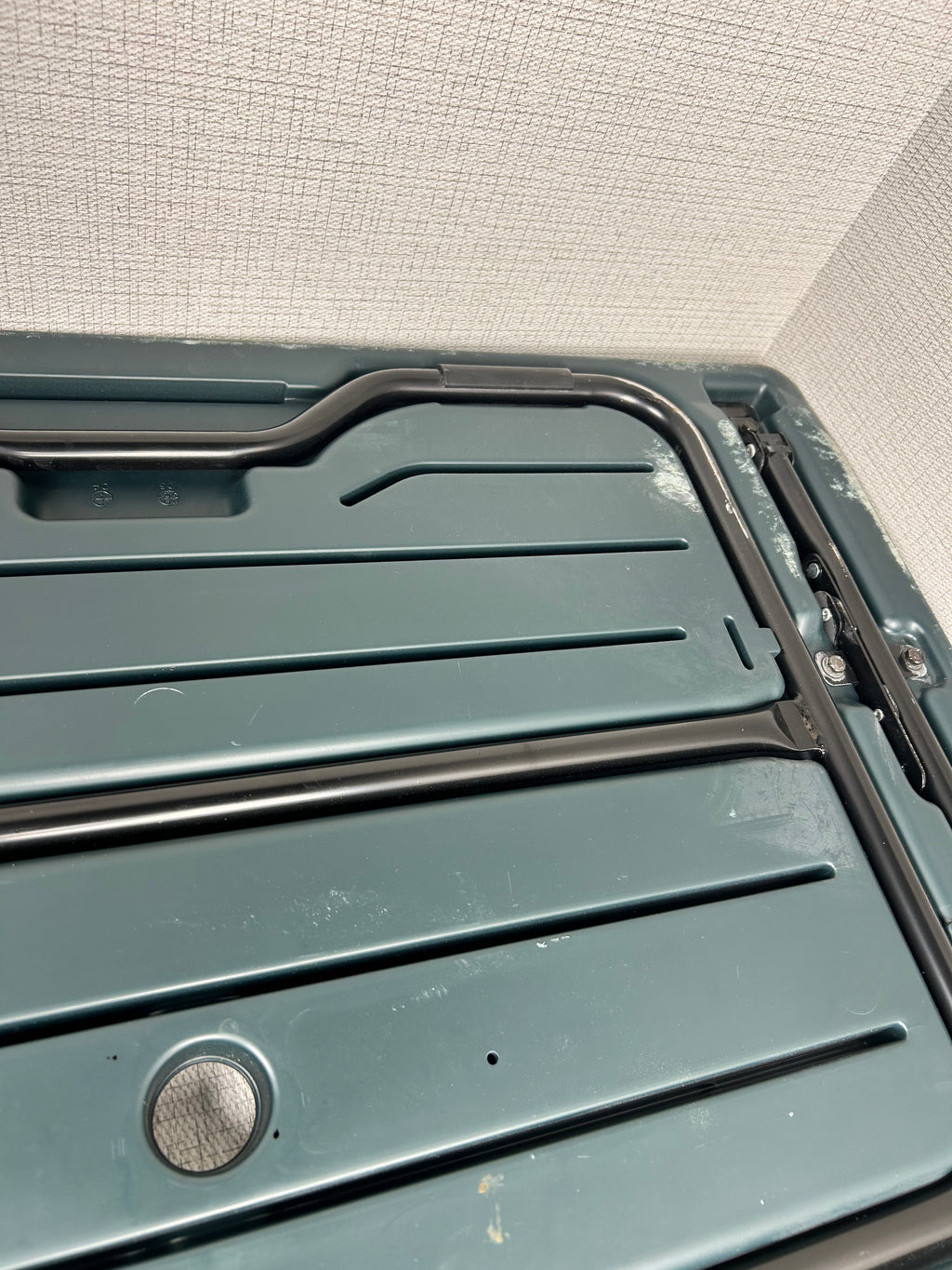 2002-2006 Honda Cr-V CRV Rear Picnic Table Green Folding Cargo Tray Liner OEM