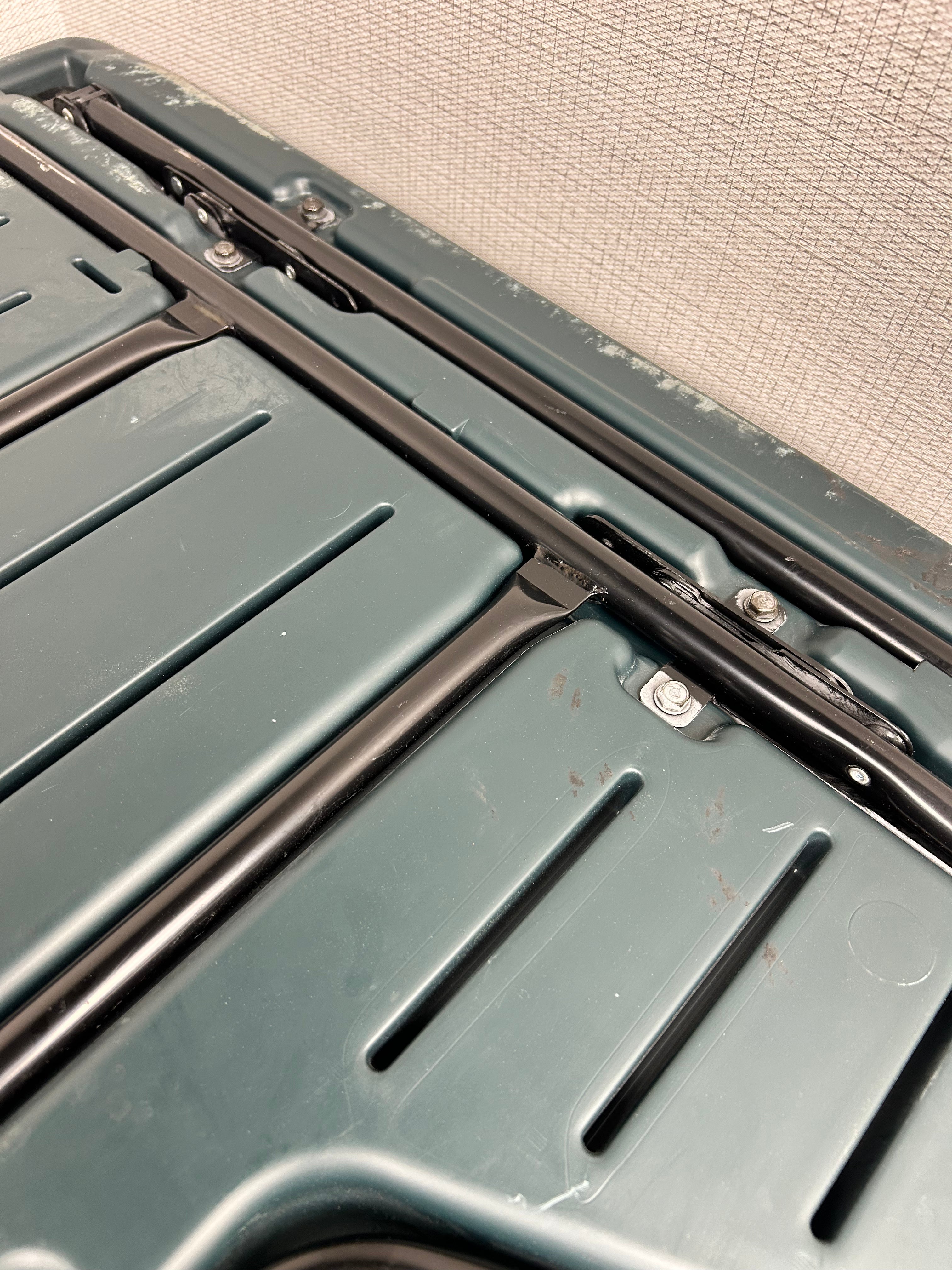 2002-2006 Honda Cr-V CRV Rear Picnic Table Green Folding Cargo Tray Liner OEM