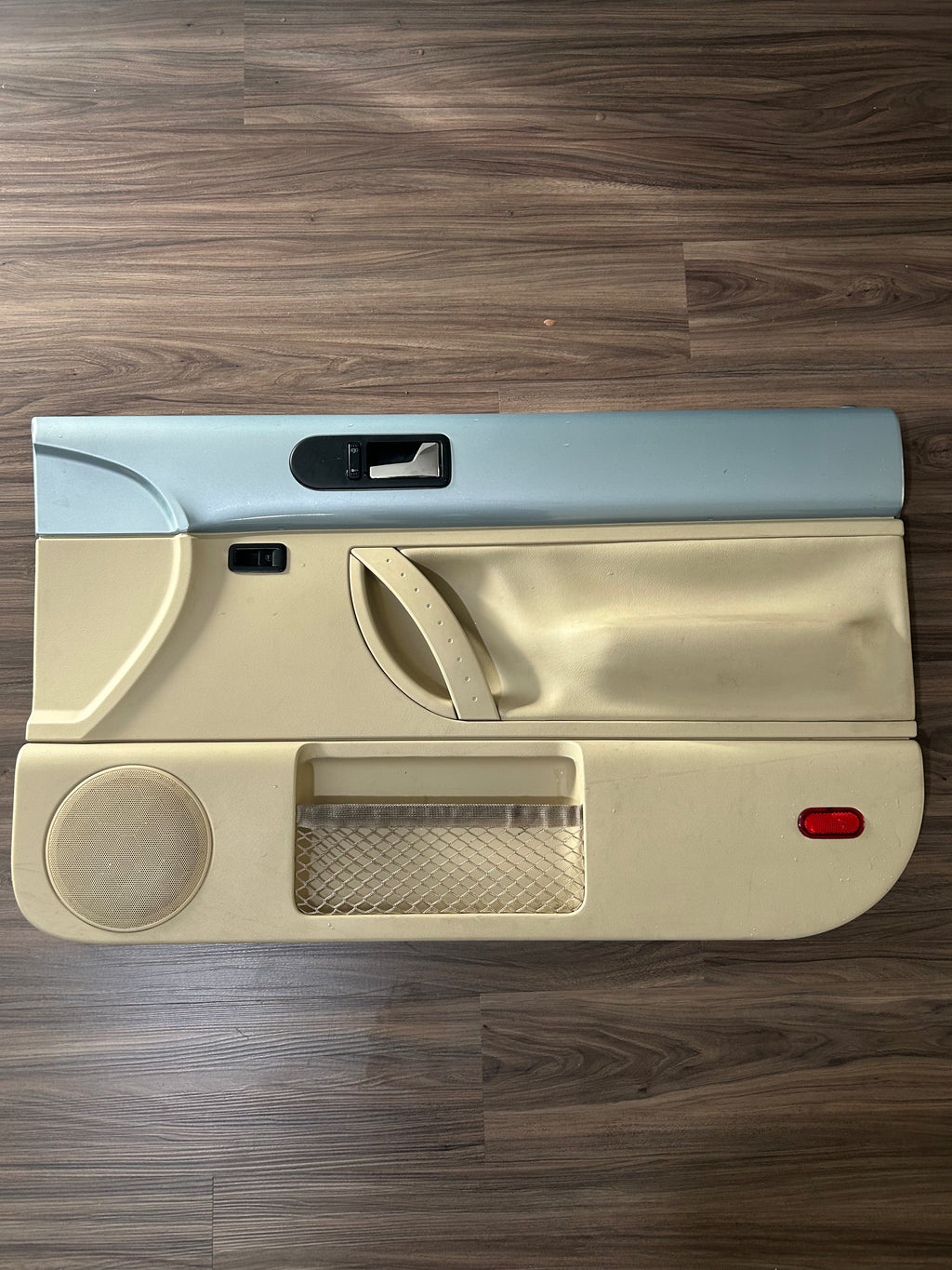 1998-2010 VW Volkswagen New Beetle Cloth HARDTOP Door Panel Set OEM CREMA