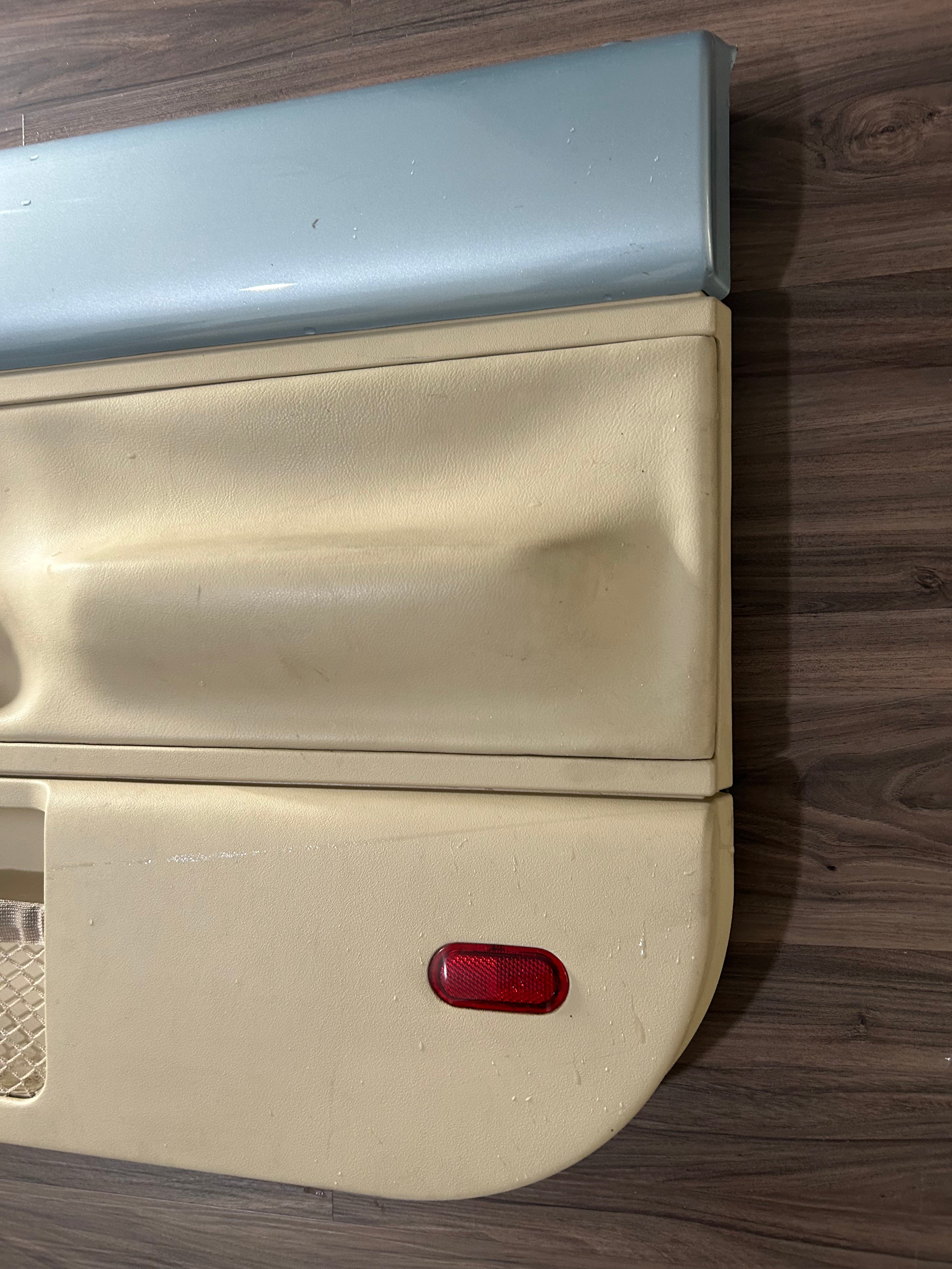 1998-2010 VW Volkswagen New Beetle Cloth HARDTOP Door Panel Set OEM CREMA