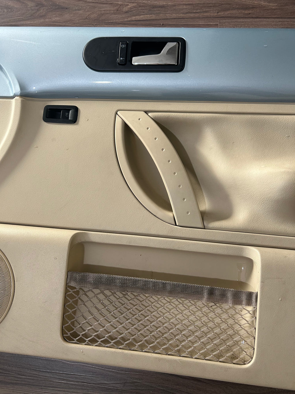 1998-2010 VW Volkswagen New Beetle Cloth HARDTOP Door Panel Set OEM CREMA