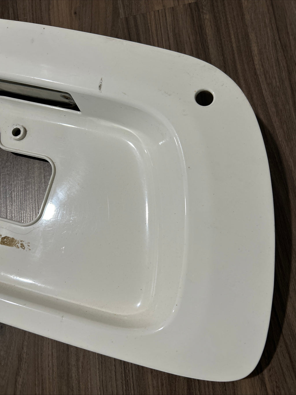 Toyota Sequoia 2001-2007 Rear lift Gate License palte holder latch garnish 056