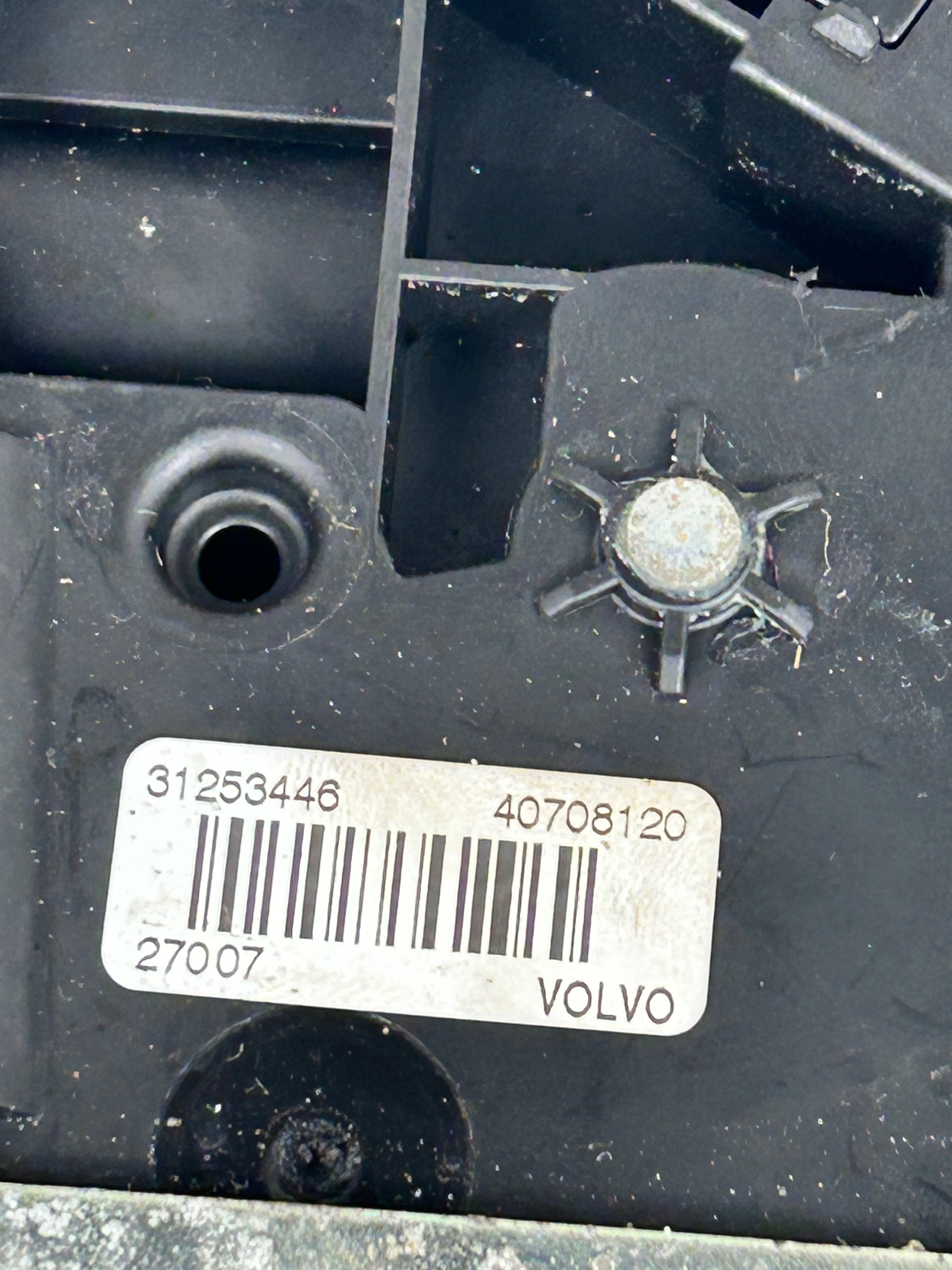 OEM 2008-2010 Volvo V70 XC70 III Rear Liftgate Trunk Lock Actuator Latch 31253446