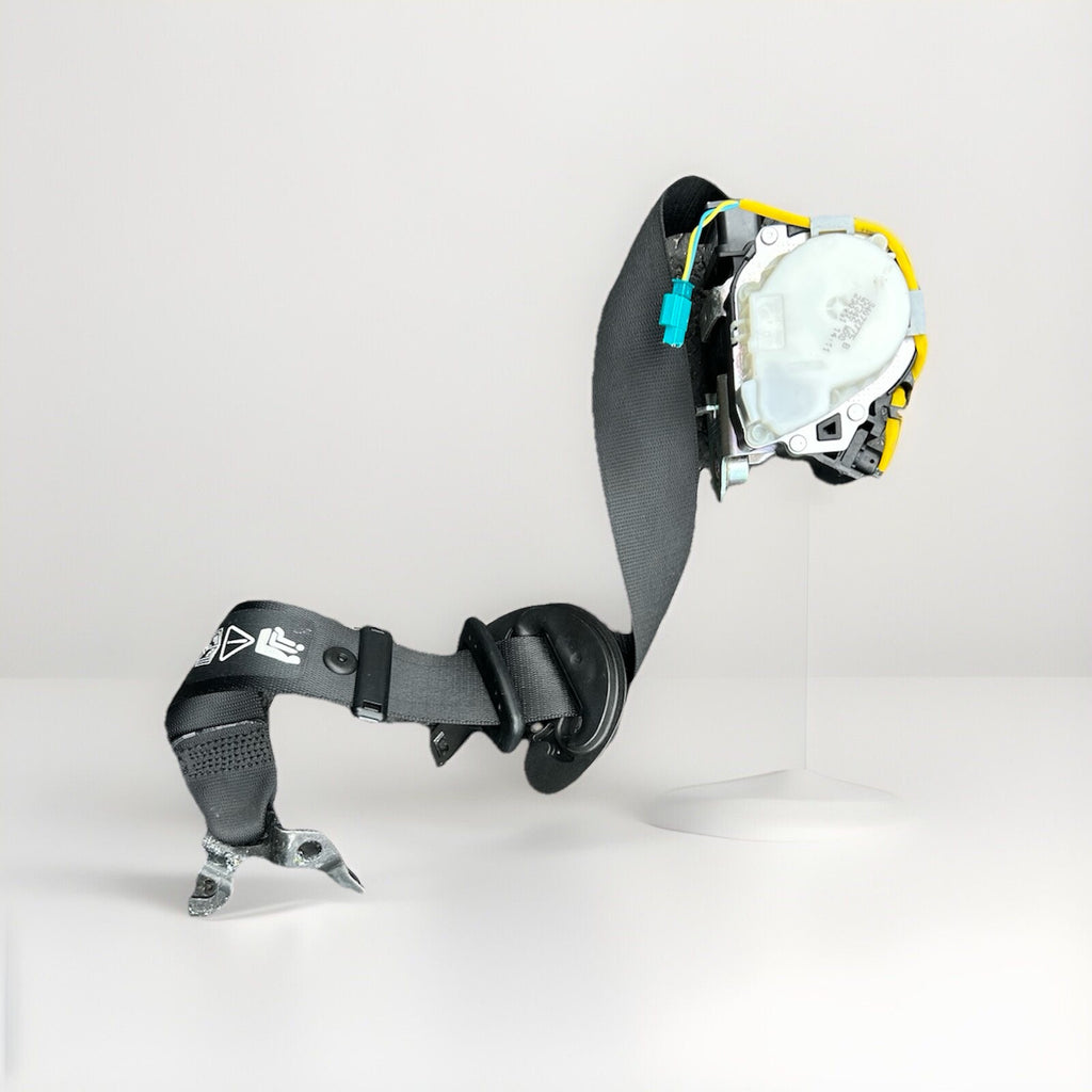 2011 BMW E90 Sedan Front Right Passenger Seat Belt Retractor Black 34072775 B