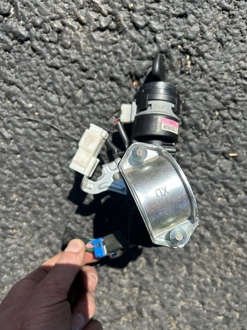 2011-2016  Hyundai Accent  *MANUAL TRANS* Ignition Switch Cylinder w/Key