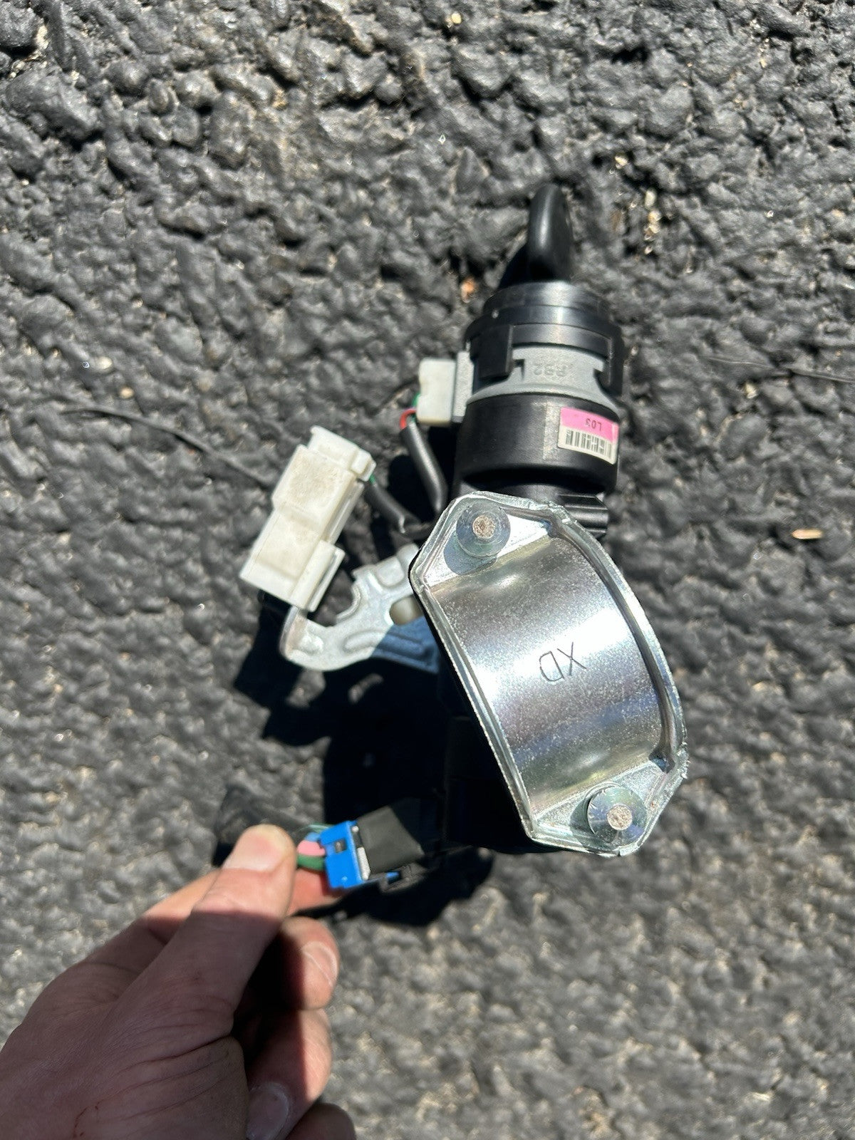 2011-2016  Hyundai Accent  *MANUAL TRANS* Ignition Switch Cylinder w/Key