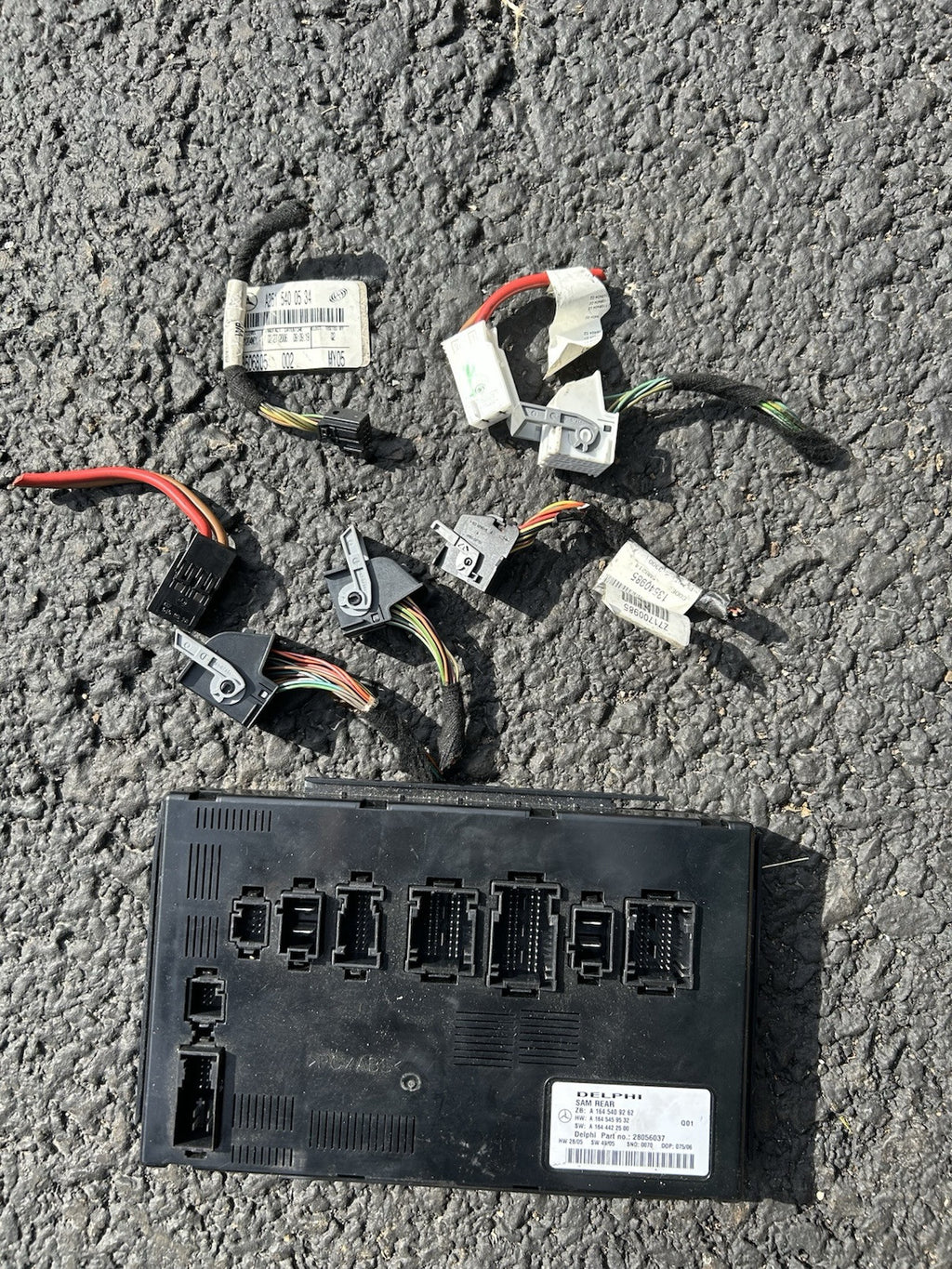 06-12 MERCEDES GL450 R500 R320 ML350 REAR SAM CONTROL MODULE A1645409262